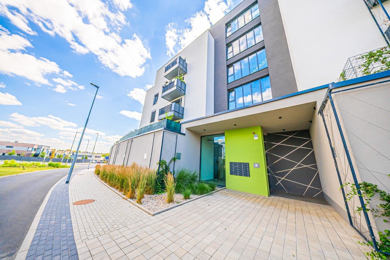 Prodej bytu 2+kk 60 m², Hasilova, Praha, Praha Prodej bytu 2+kk 60 m², Hasilova, Praha, Praha