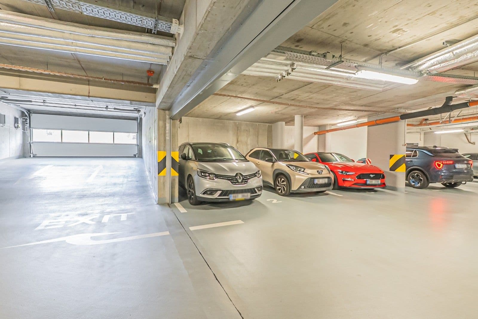 Prodej bytu 2+kk 60 m², Hasilova, Praha, Praha Prodej bytu 2+kk 60 m², Hasilova, Praha, Praha