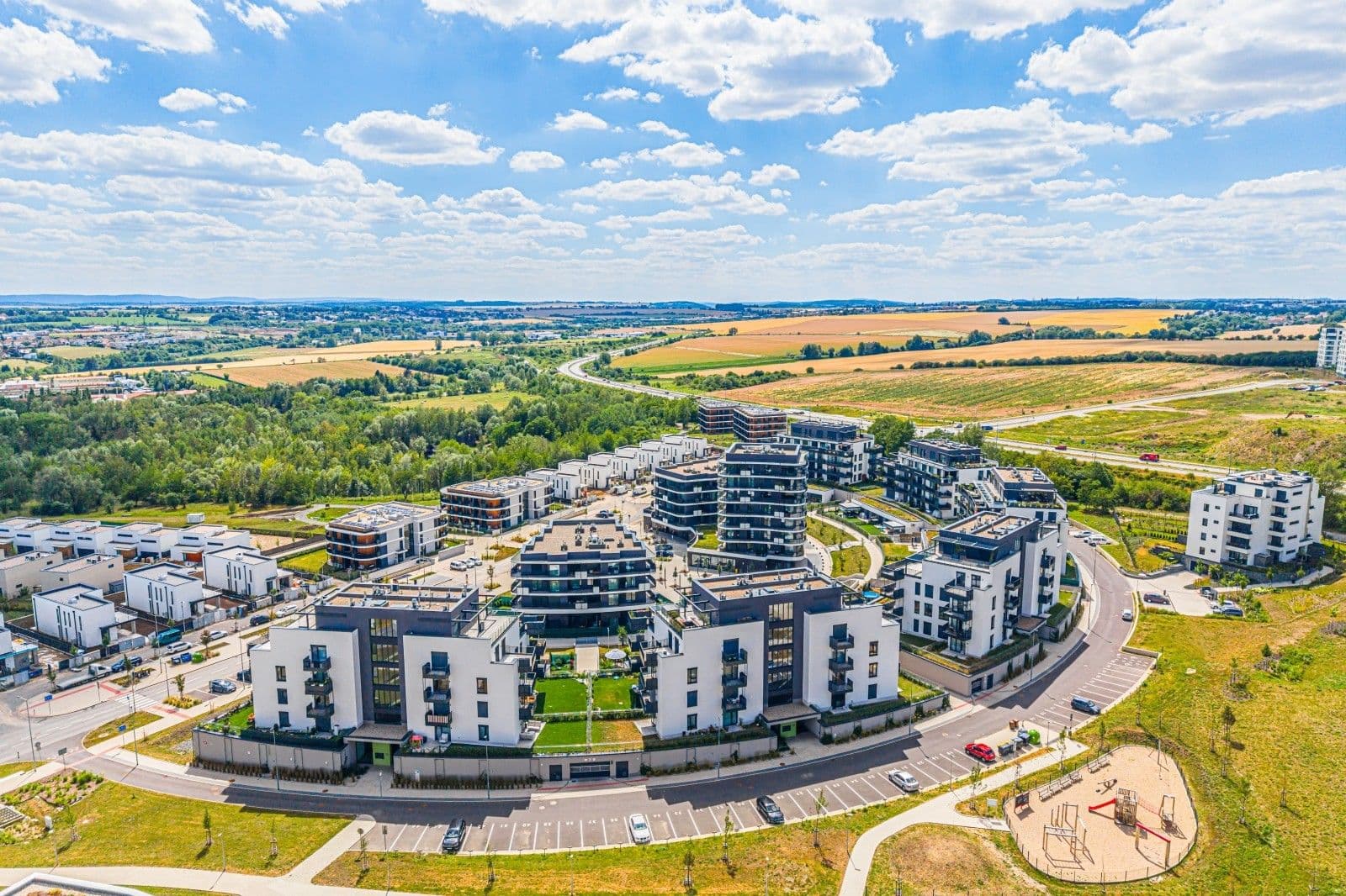 Prodej bytu 2+kk 60 m², Hasilova, Praha, Praha Prodej bytu 2+kk 60 m², Hasilova, Praha, Praha