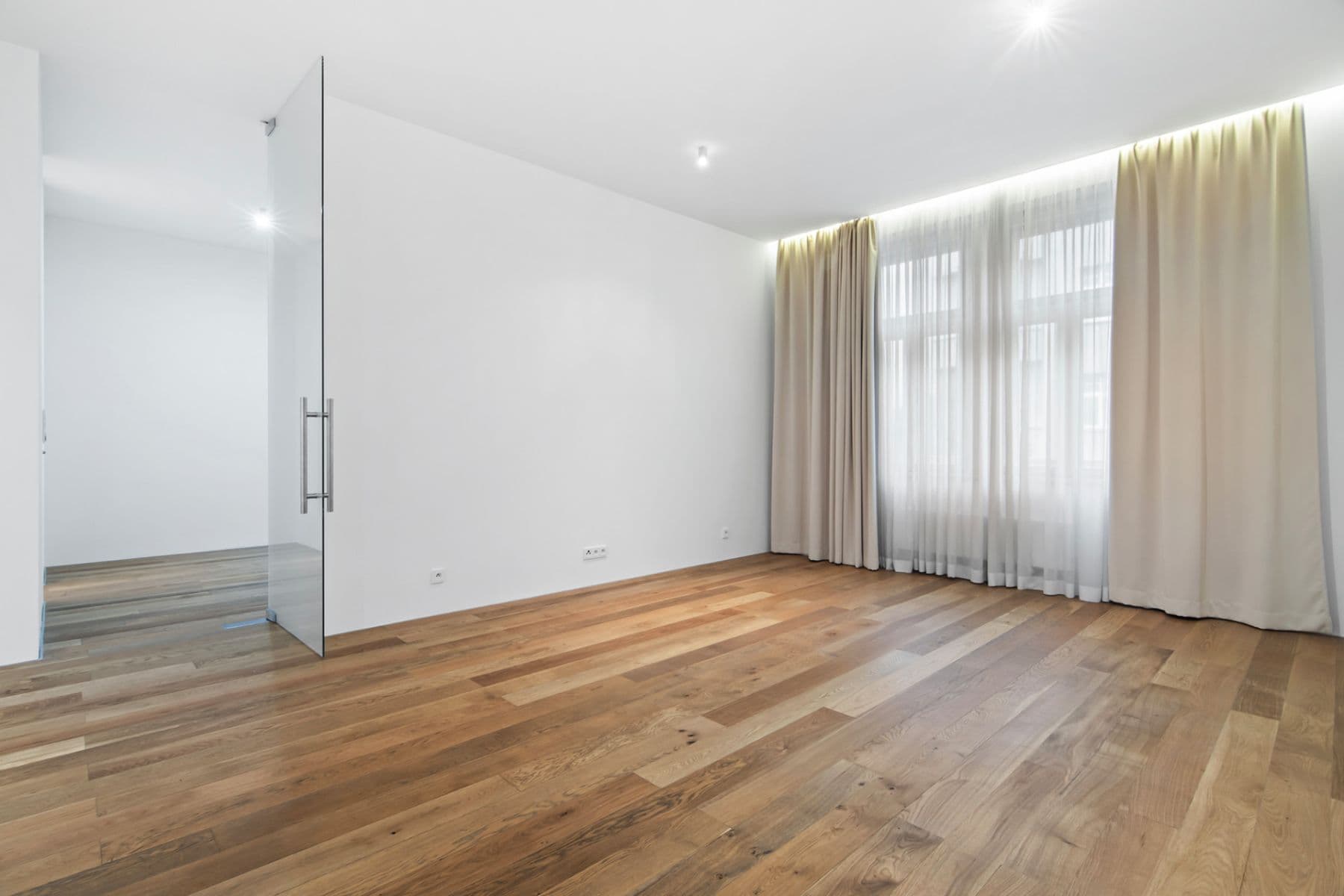 Pronájem bytu 3+kk 109 m², Laubova, Praha, Praha Pronájem bytu 3+kk 109 m², Laubova, Praha, Praha