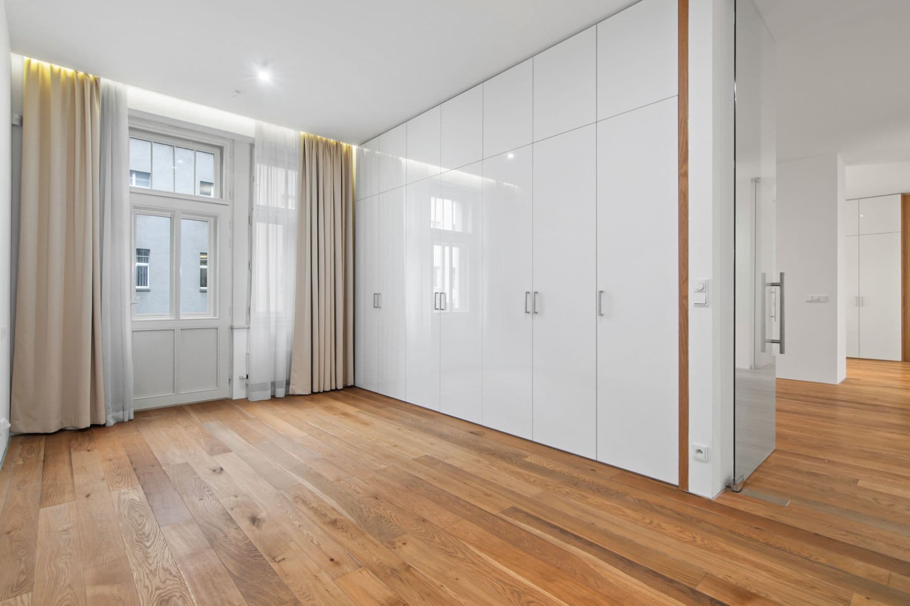 Pronájem bytu 3+kk 109 m², Laubova, Praha, Praha Pronájem bytu 3+kk 109 m², Laubova, Praha, Praha