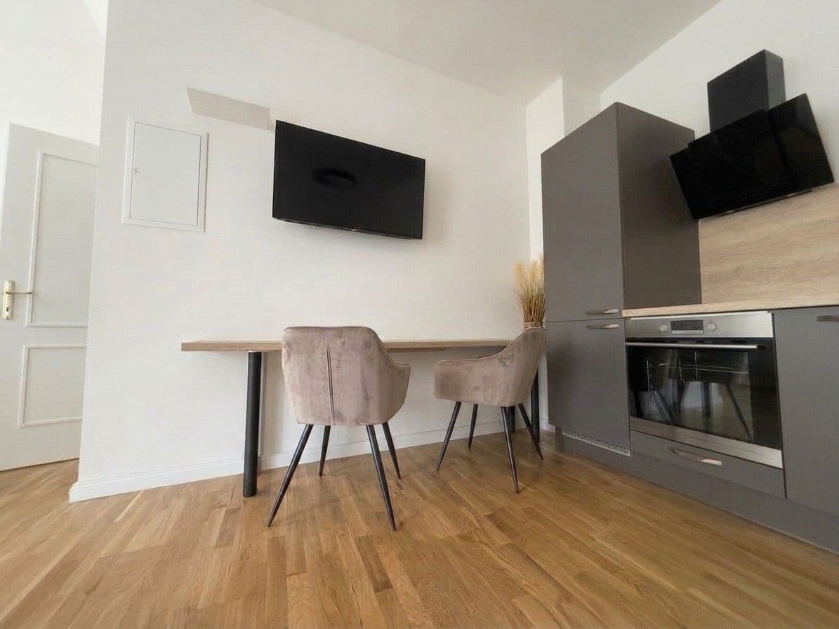 Prodej bytu 2+kk 47 m², Vítkova, Praha, Praha Prodej bytu 2+kk 47 m², Vítkova, Praha, Praha