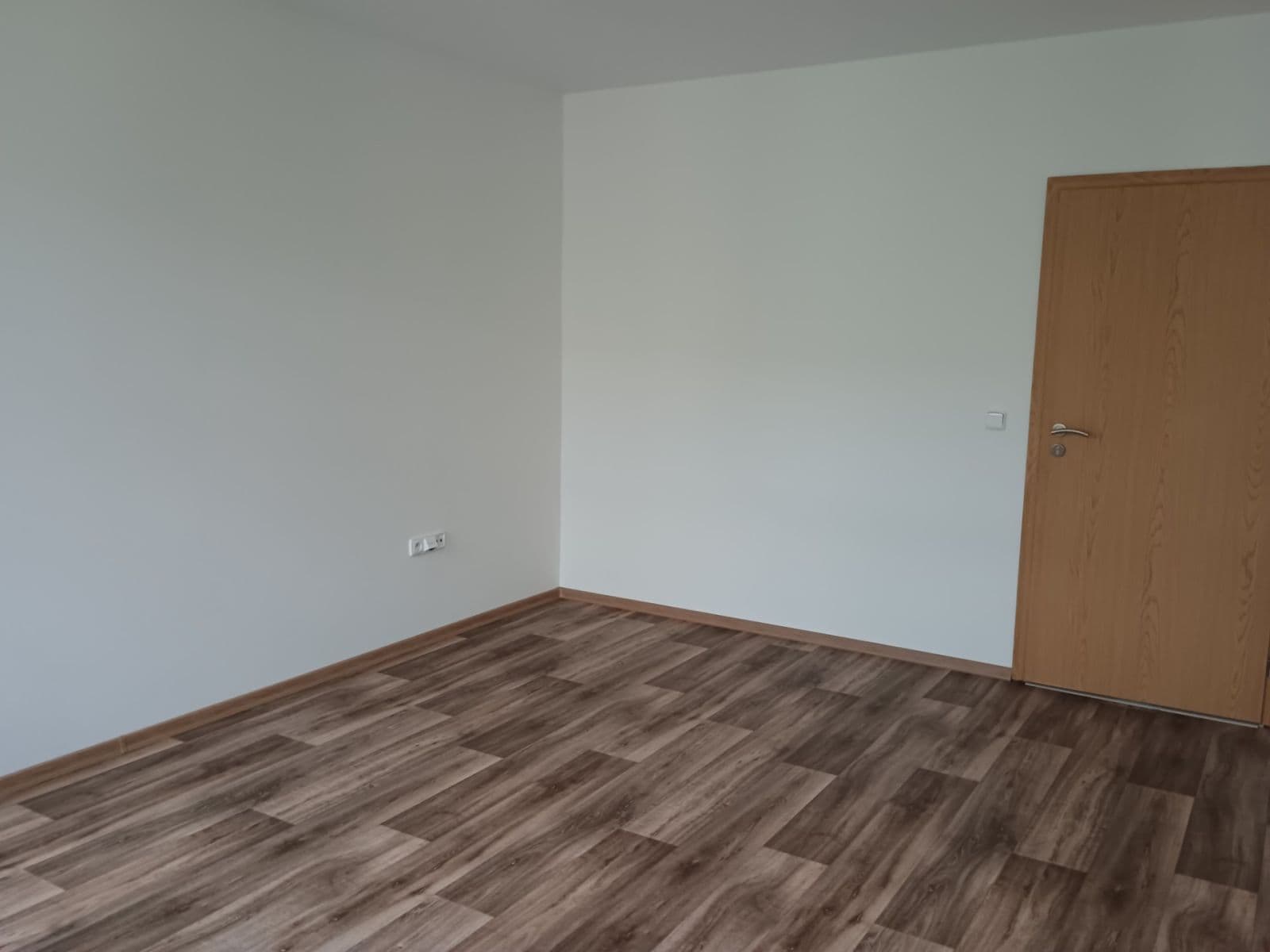 Pronájem bytu 1+1 32 m², Jeronýmova, Brno, Jihomoravský kraj Pronájem bytu 1+1 32 m², Jeronýmova, Brno, Jihomoravský kraj