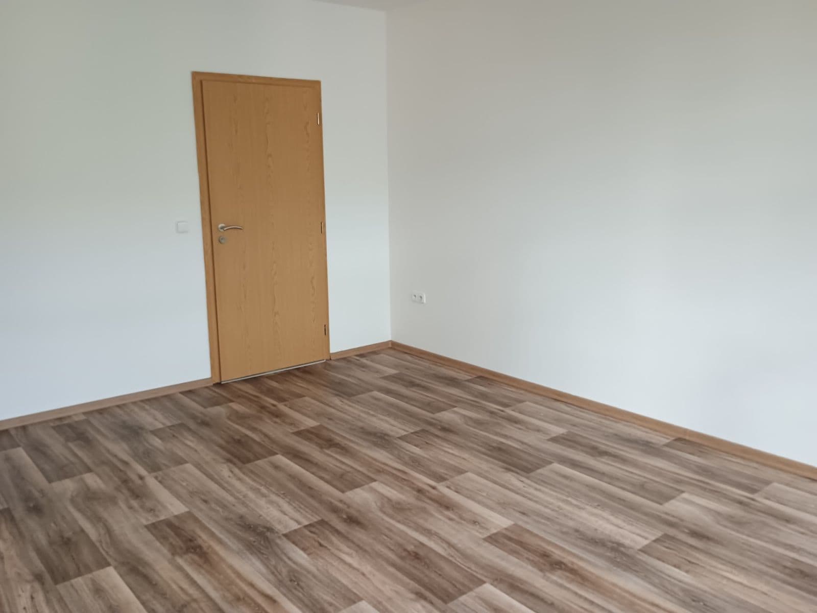 Pronájem bytu 1+1 32 m², Jeronýmova, Brno, Jihomoravský kraj Pronájem bytu 1+1 32 m², Jeronýmova, Brno, Jihomoravský kraj