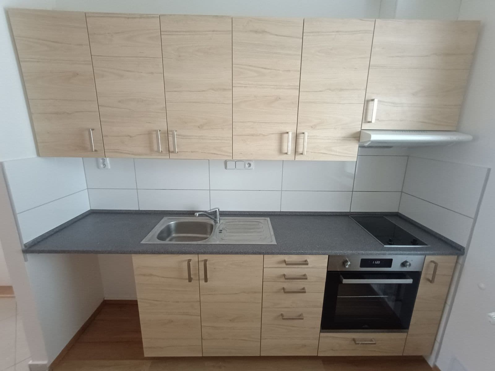 Pronájem bytu 1+1 32 m², Jeronýmova, Brno, Jihomoravský kraj Pronájem bytu 1+1 32 m², Jeronýmova, Brno, Jihomoravský kraj