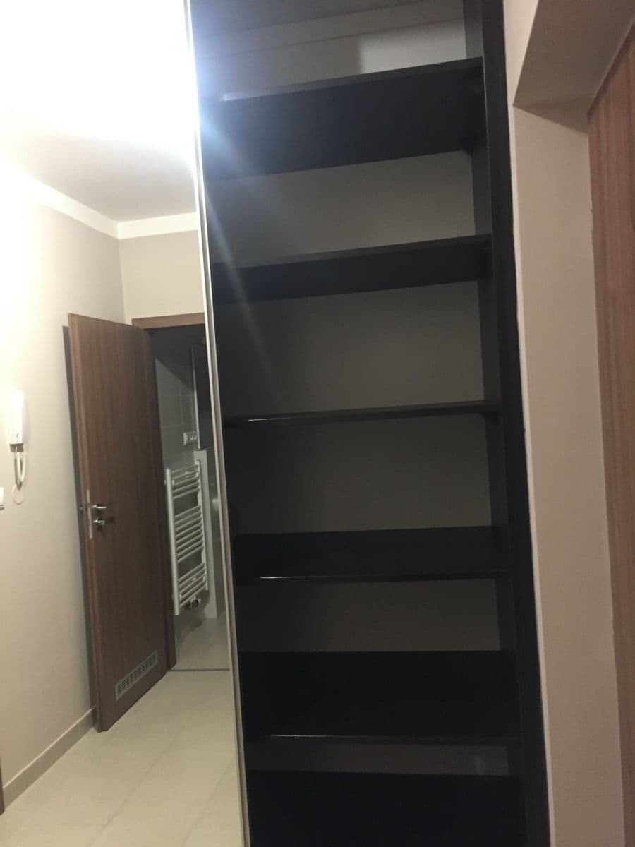 Prodej bytu 2+kk 44 m², Loosova, Praha, Praha Prodej bytu 2+kk 44 m², Loosova, Praha, Praha