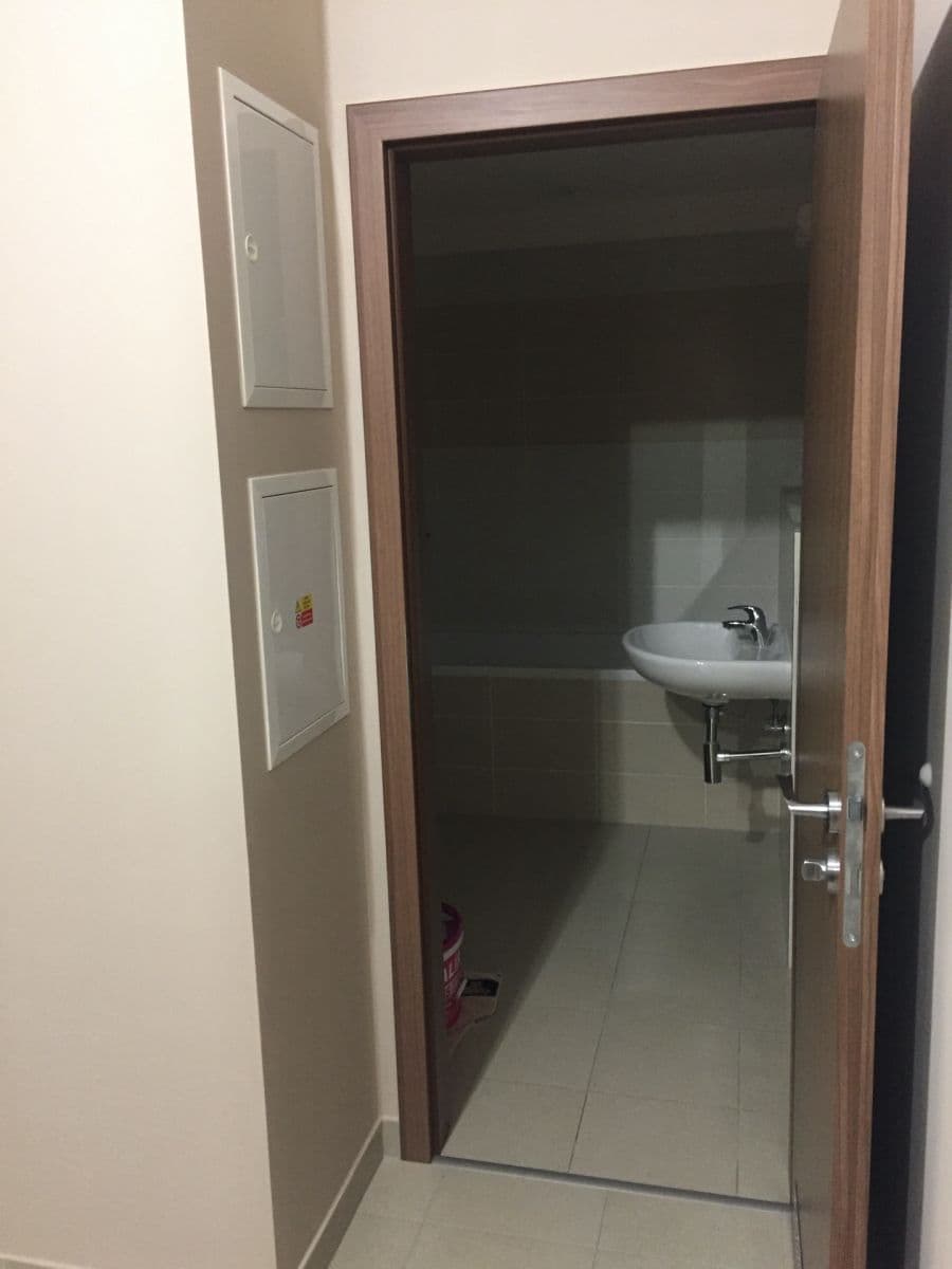 Prodej bytu 2+kk 44 m², Loosova, Praha, Praha Prodej bytu 2+kk 44 m², Loosova, Praha, Praha