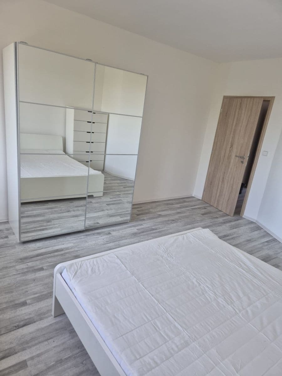 Pronájem bytu 2+kk 41 m², Kladenská, Hostouň, Středočeský kraj Pronájem bytu 2+kk 41 m², Kladenská, Hostouň, Středočeský kraj