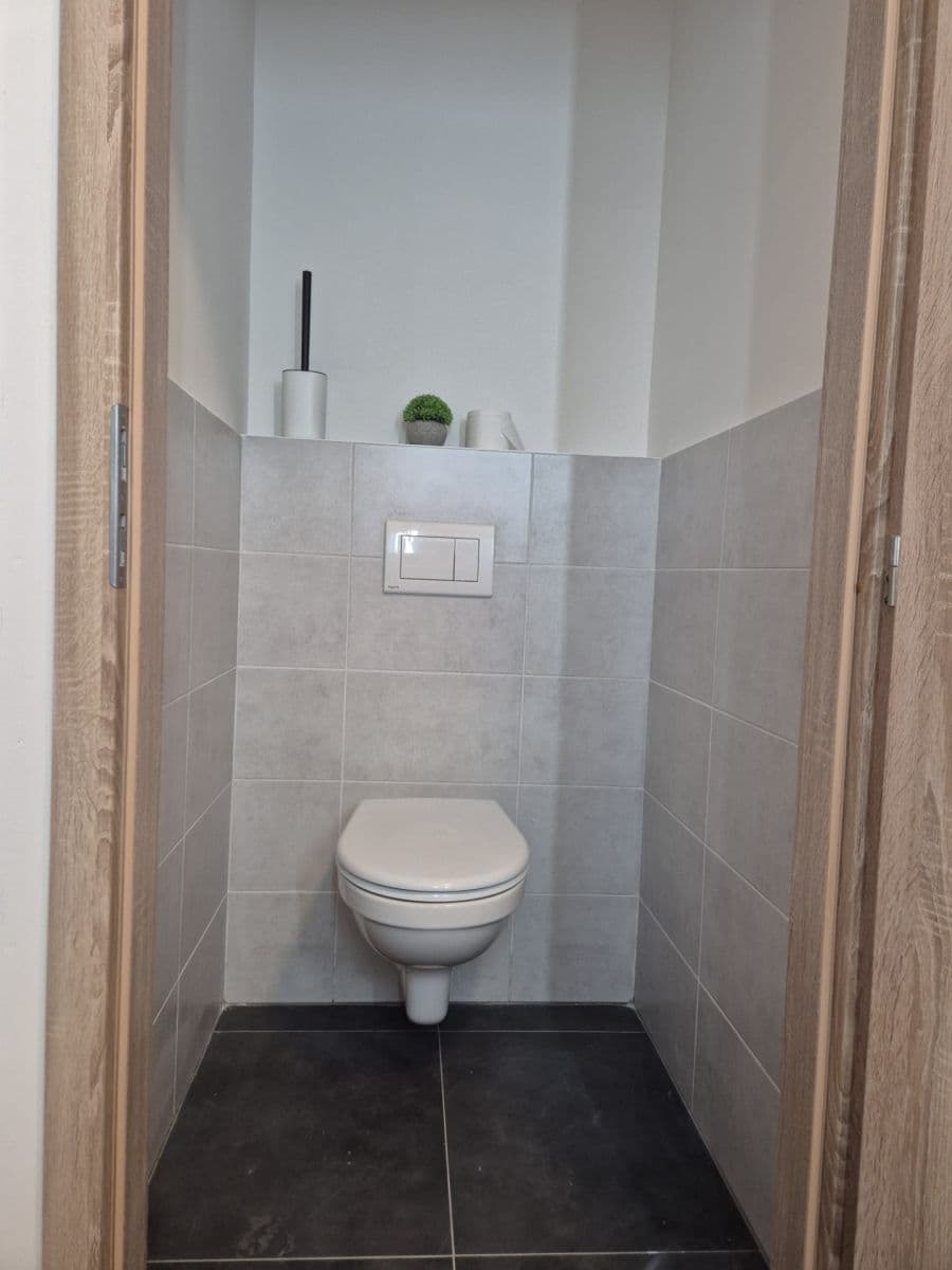 Pronájem bytu 2+kk 41 m², Kladenská, Hostouň, Středočeský kraj Pronájem bytu 2+kk 41 m², Kladenská, Hostouň, Středočeský kraj