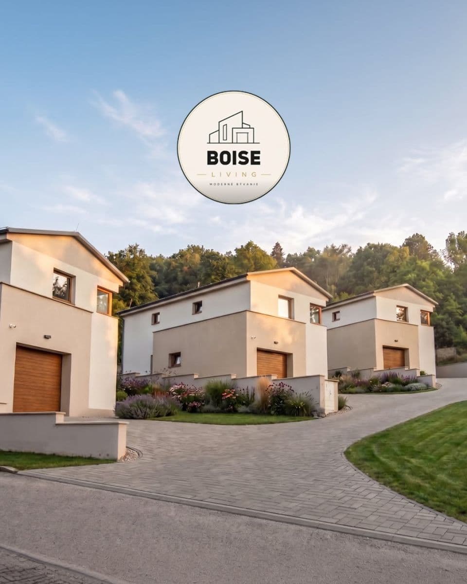 Prodej domu 161 m², pozemek 430 m², Podhradie, Trenčiansky kraj Prodej domu 161 m², pozemek 430 m², Podhradie, Trenčiansky kraj