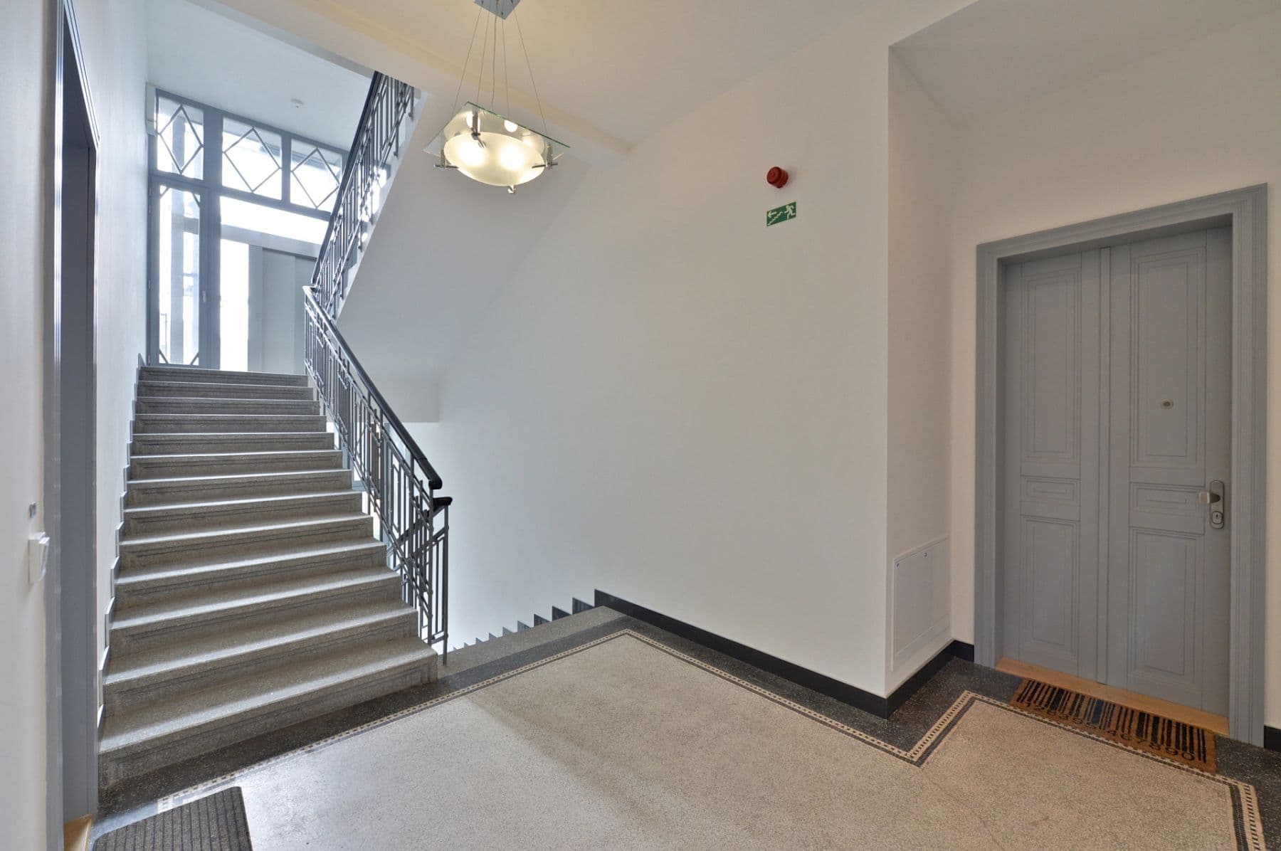 Pronájem bytu 3+kk 109 m², Laubova, Praha, Praha Pronájem bytu 3+kk 109 m², Laubova, Praha, Praha