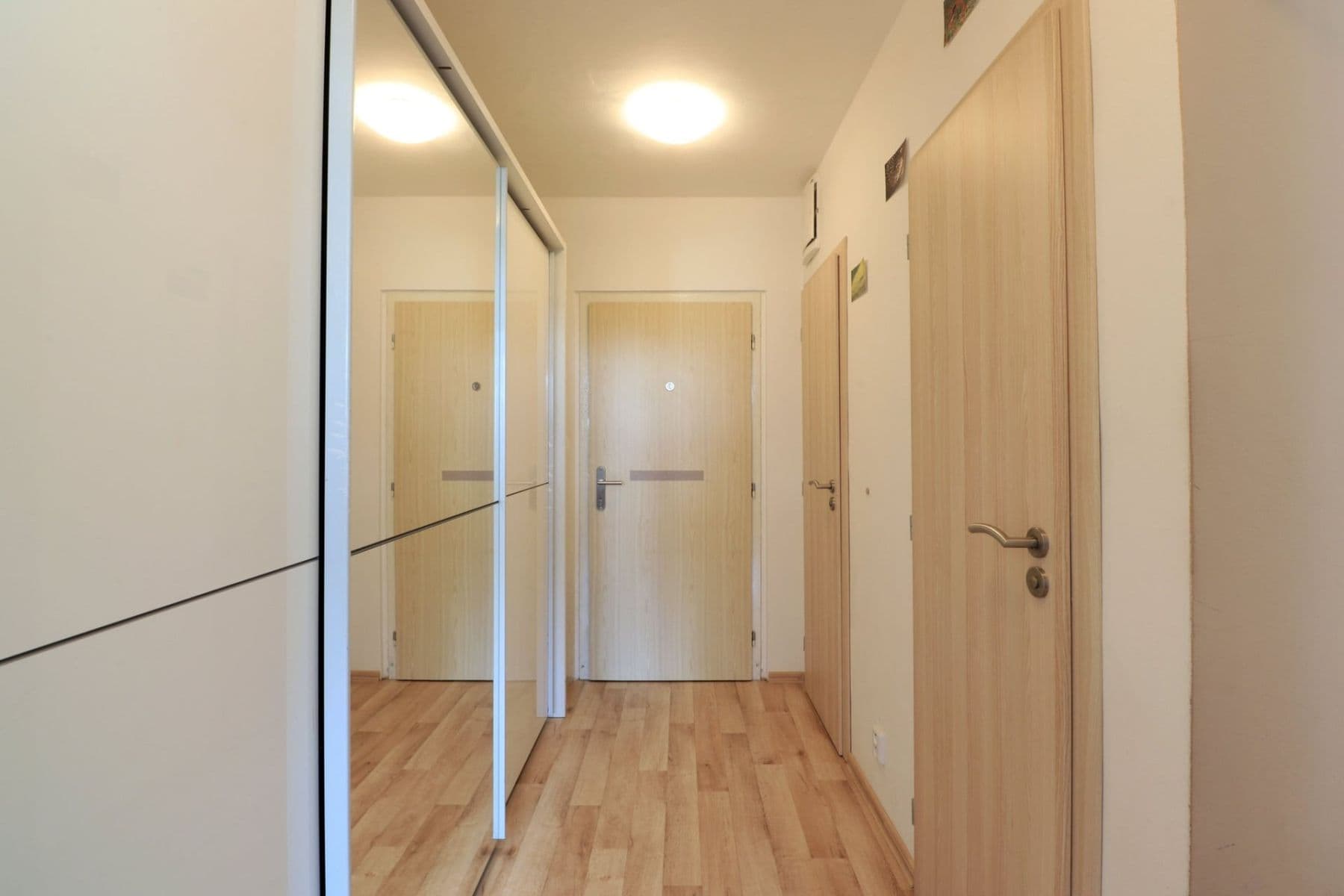 Pronájem bytu 2+kk 45 m², Přecechtělova, Praha, Praha Pronájem bytu 2+kk 45 m², Přecechtělova, Praha, Praha
