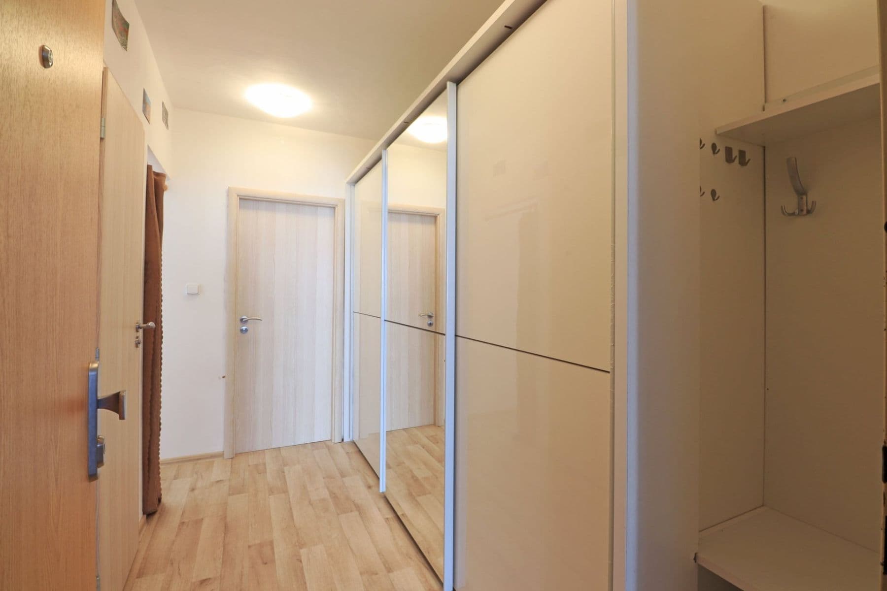 Pronájem bytu 2+kk 45 m², Přecechtělova, Praha, Praha Pronájem bytu 2+kk 45 m², Přecechtělova, Praha, Praha