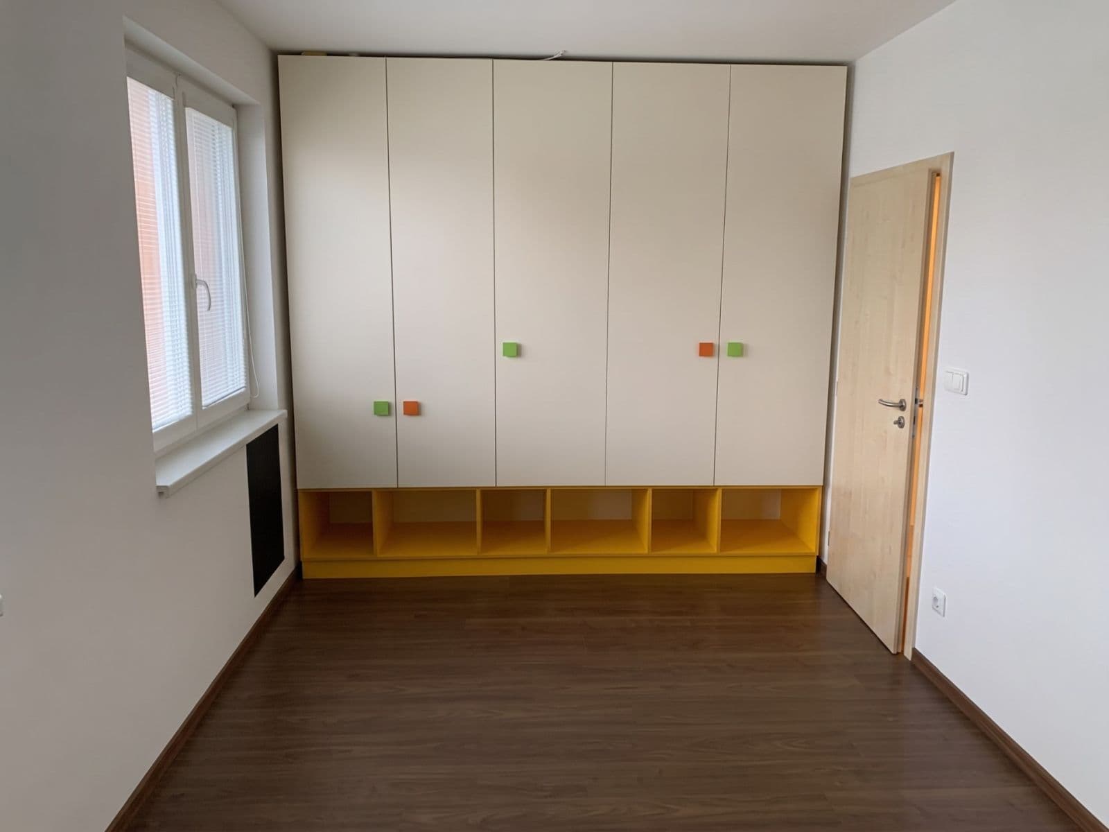Pronájem bytu 2+kk 50 m², Gen. Peřiny, Hustopeče, Jihomoravský kraj Pronájem bytu 2+kk 50 m², Gen. Peřiny, Hustopeče, Jihomoravský kraj