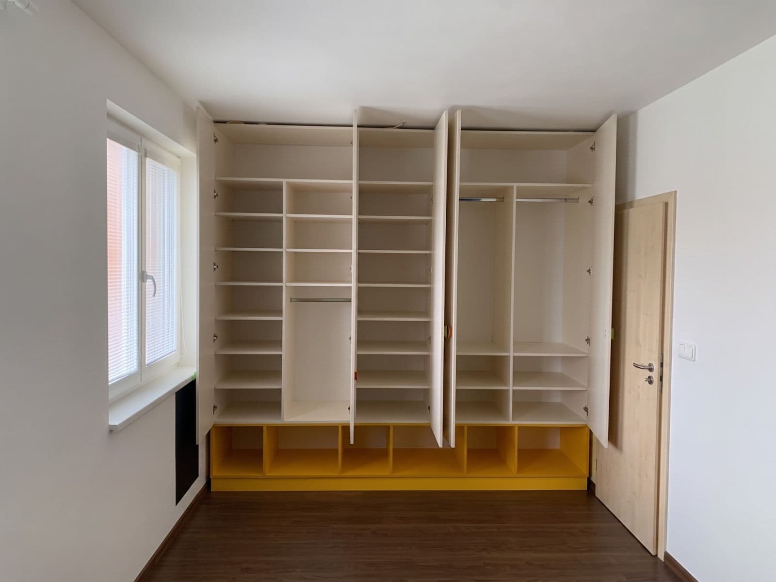 Pronájem bytu 2+kk 50 m², Gen. Peřiny, Hustopeče, Jihomoravský kraj Pronájem bytu 2+kk 50 m², Gen. Peřiny, Hustopeče, Jihomoravský kraj