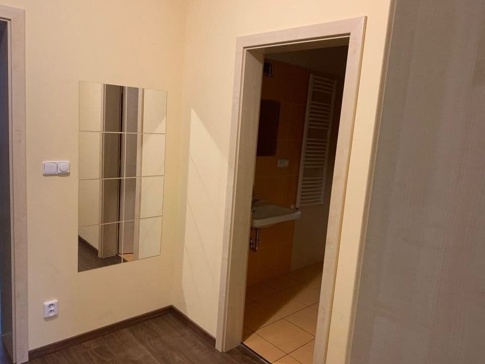 Pronájem bytu 2+kk 50 m², Gen. Peřiny, Hustopeče, Jihomoravský kraj Pronájem bytu 2+kk 50 m², Gen. Peřiny, Hustopeče, Jihomoravský kraj