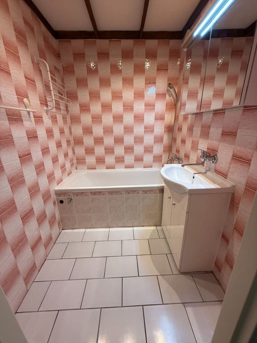 Pronájem bytu 3+kk 62 m², Steinerova, Praha, Praha Pronájem bytu 3+kk 62 m², Steinerova, Praha, Praha