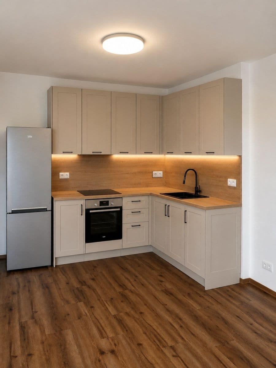 Pronájem bytu 3+kk 72 m², U Kasáren, Dašice, Pardubický kraj Pronájem bytu 3+kk 72 m², U Kasáren, Dašice, Pardubický kraj