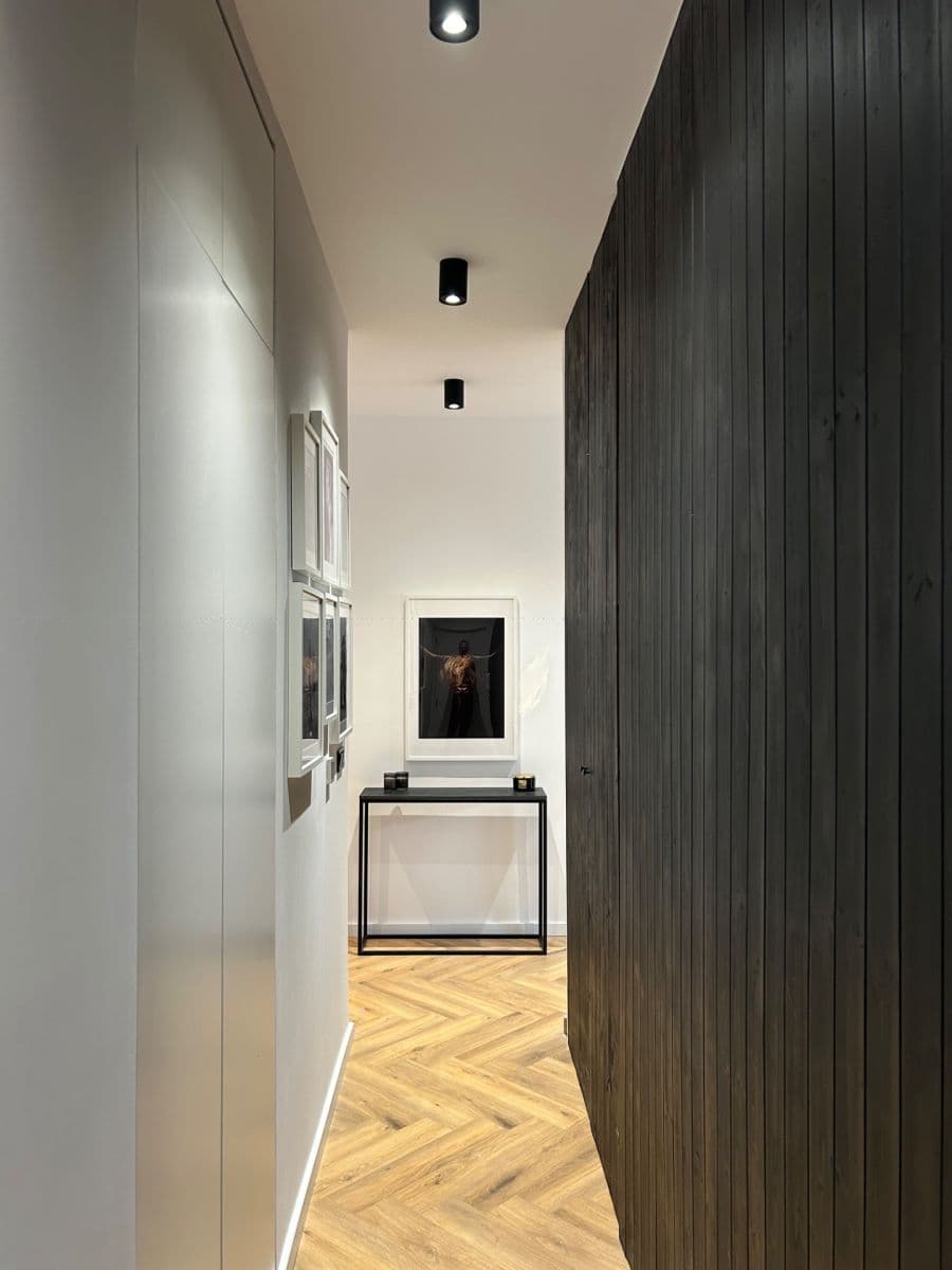 Prodej bytu 2+kk 49 m², Sadová, Karlovy Vary, Karlovarský kraj Prodej bytu 2+kk 49 m², Sadová, Karlovy Vary, Karlovarský kraj