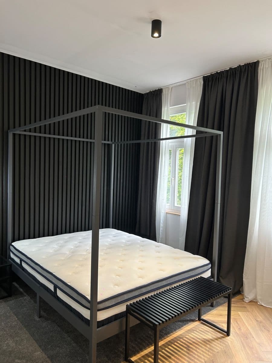 Prodej bytu 2+kk 49 m², Sadová, Karlovy Vary, Karlovarský kraj Prodej bytu 2+kk 49 m², Sadová, Karlovy Vary, Karlovarský kraj