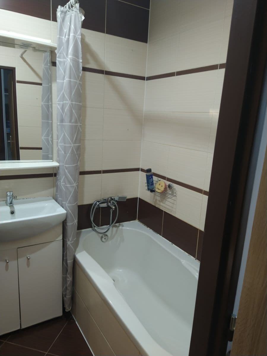 Pronájem bytu 2+1 55 m², Budovatelů, Karlovy Vary, Karlovarský kraj Pronájem bytu 2+1 55 m², Budovatelů, Karlovy Vary, Karlovarský kraj