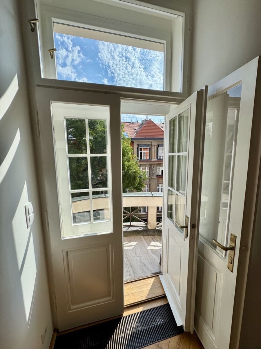 Pronájem bytu 3+kk 98 m², K Brusce, Praha, Praha Pronájem bytu 3+kk 98 m², K Brusce, Praha, Praha
