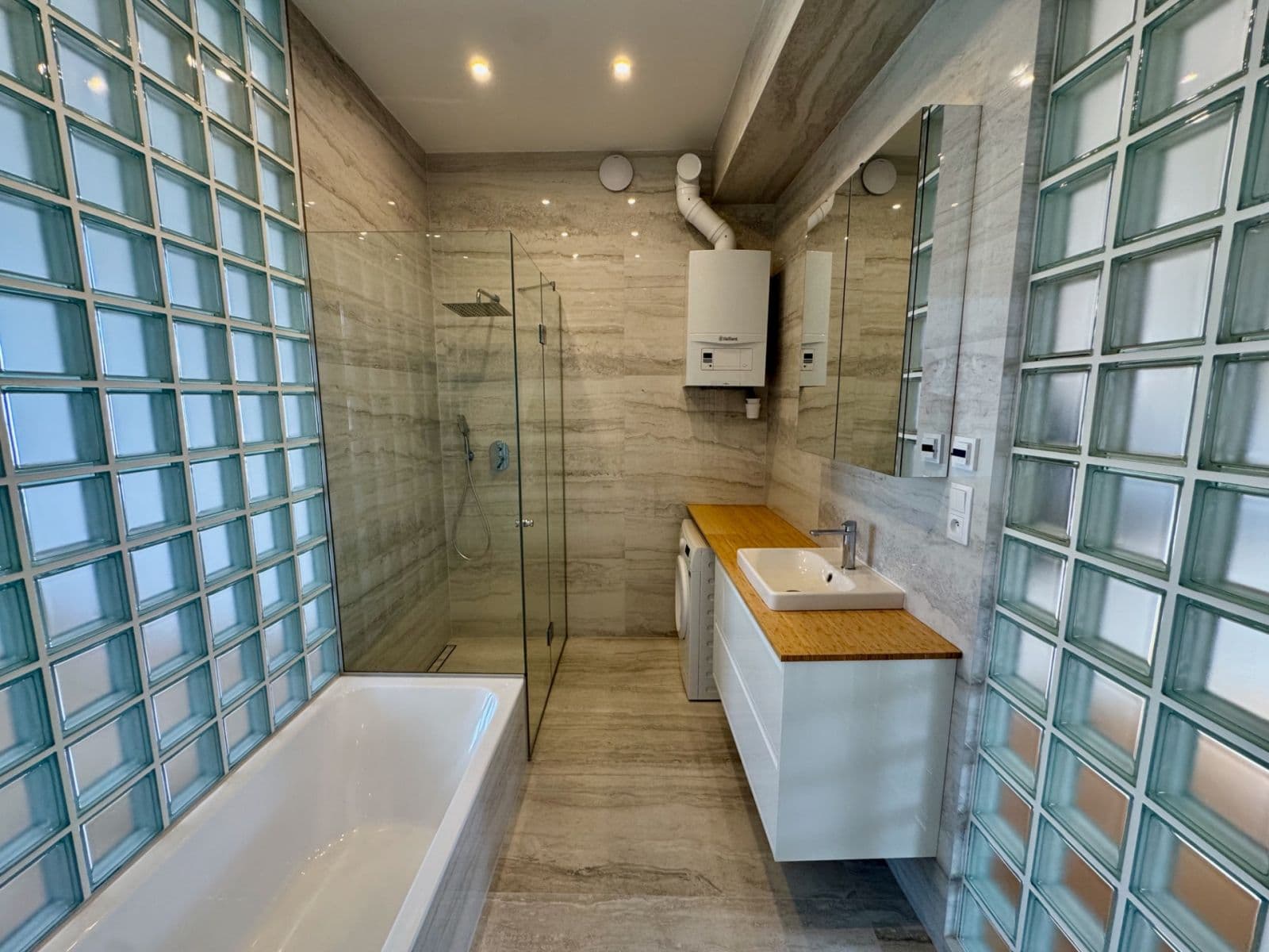 Pronájem bytu 3+kk 98 m², K Brusce, Praha, Praha Pronájem bytu 3+kk 98 m², K Brusce, Praha, Praha