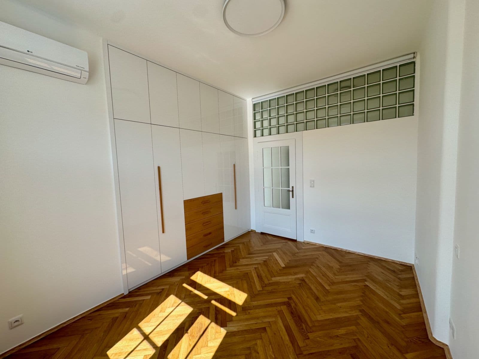 Pronájem bytu 3+kk 98 m², K Brusce, Praha, Praha Pronájem bytu 3+kk 98 m², K Brusce, Praha, Praha