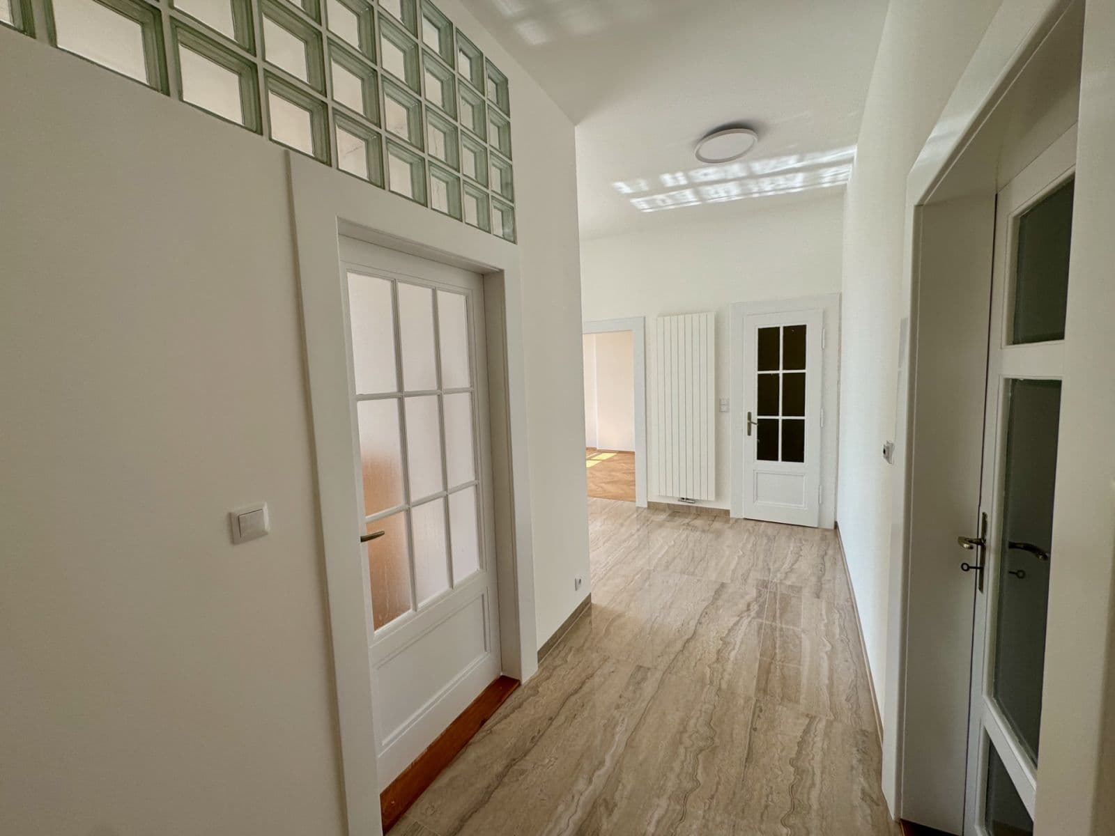 Pronájem bytu 3+kk 98 m², K Brusce, Praha, Praha Pronájem bytu 3+kk 98 m², K Brusce, Praha, Praha