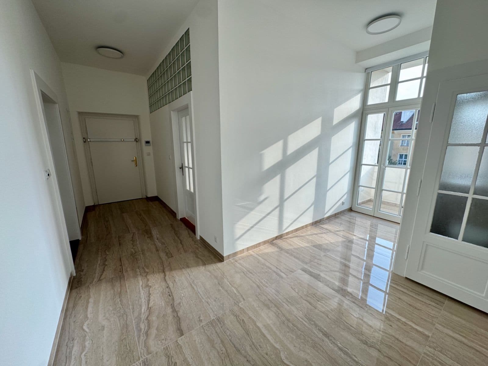 Pronájem bytu 3+kk 98 m², K Brusce, Praha, Praha Pronájem bytu 3+kk 98 m², K Brusce, Praha, Praha