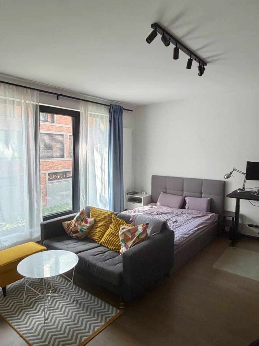 Pronájem bytu 1+kk 40 m², Michelská, Praha, Praha Pronájem bytu 1+kk 40 m², Michelská, Praha, Praha