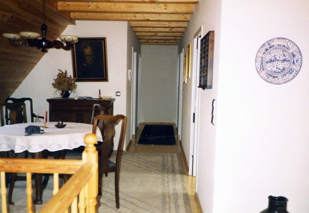 Pronájem bytu 6+1 160 m², Ernst-Bauchstr. 4, Aue-Bad Schlema, Sasko Pronájem bytu 6+1 160 m², Ernst-Bauchstr. 4, Aue-Bad Schlema, Sasko