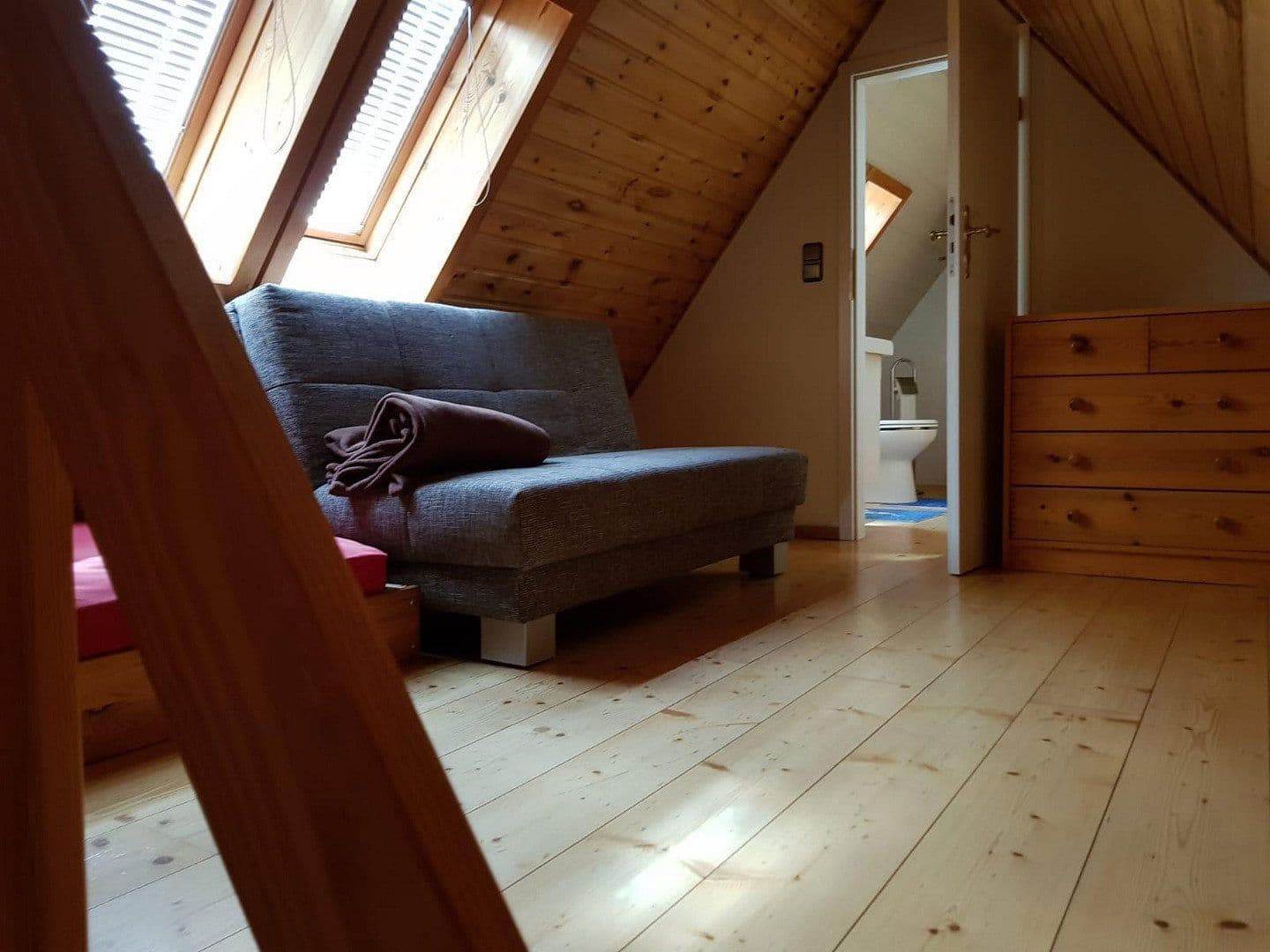 Pronájem bytu 6+1 160 m², Ernst-Bauchstr. 4, Aue-Bad Schlema, Sasko Pronájem bytu 6+1 160 m², Ernst-Bauchstr. 4, Aue-Bad Schlema, Sasko