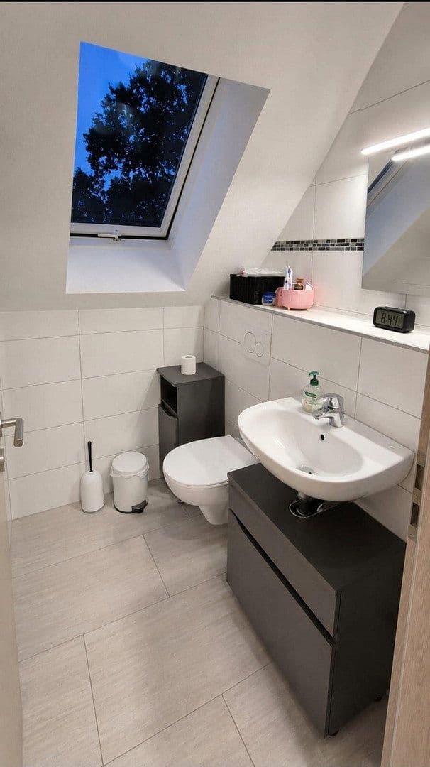 Pronájem bytu 4+1 110 m², Sassenburg, Dolní Sasko Pronájem bytu 4+1 110 m², Sassenburg, Dolní Sasko