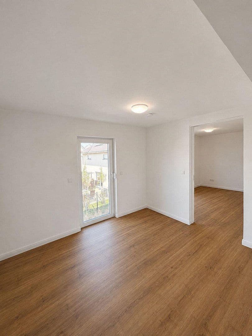 Pronájem bytu 3+1 64 m², Reisachstraße 8,, Pliezhausen, Bádensko-Württembersko Pronájem bytu 3+1 64 m², Reisachstraße 8,, Pliezhausen, Bádensko-Württembersko