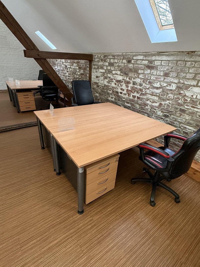 Pronájem kanceláře 130 m², Oberbenrader Straße 51, Krefeld, Severní Porýní-Vestfálsko Pronájem kanceláře 130 m², Oberbenrader Straße 51, Krefeld, Severní Porýní-Vestfálsko