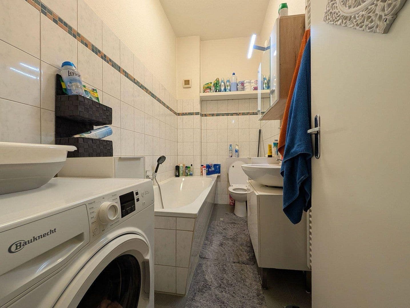 Pronájem bytu 1+1 35 m², Nauen, Braniborsko Pronájem bytu 1+1 35 m², Nauen, Braniborsko