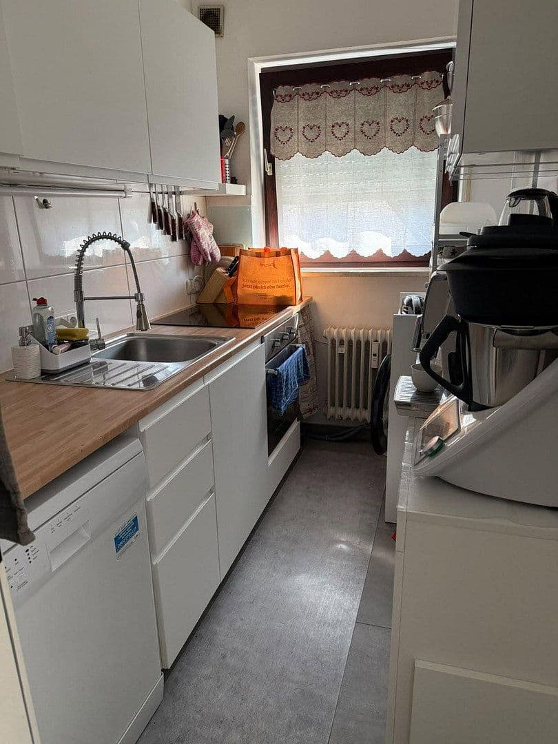 Pronájem bytu 3+1 66 m², Talerweg 26, München, Bavorsko Pronájem bytu 3+1 66 m², Talerweg 26, München, Bavorsko