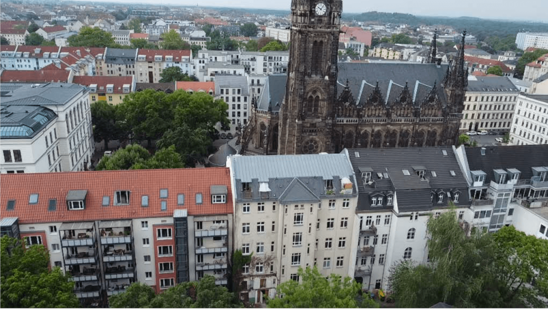 Pronájem bytu 5+1 150 m², Riemannstrasse 28, Leipzig, Sasko Pronájem bytu 5+1 150 m², Riemannstrasse 28, Leipzig, Sasko