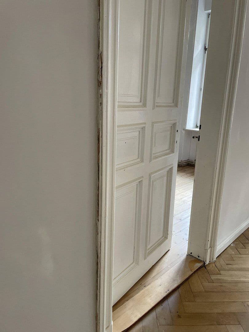 Pronájem bytu 5+1 150 m², Riemannstrasse 28, Leipzig, Sasko Pronájem bytu 5+1 150 m², Riemannstrasse 28, Leipzig, Sasko