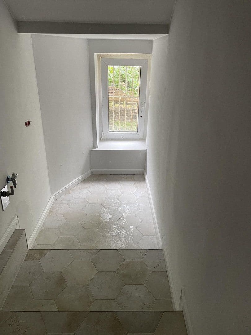 Pronájem bytu 5+1 150 m², Riemannstrasse 28, Leipzig, Sasko Pronájem bytu 5+1 150 m², Riemannstrasse 28, Leipzig, Sasko