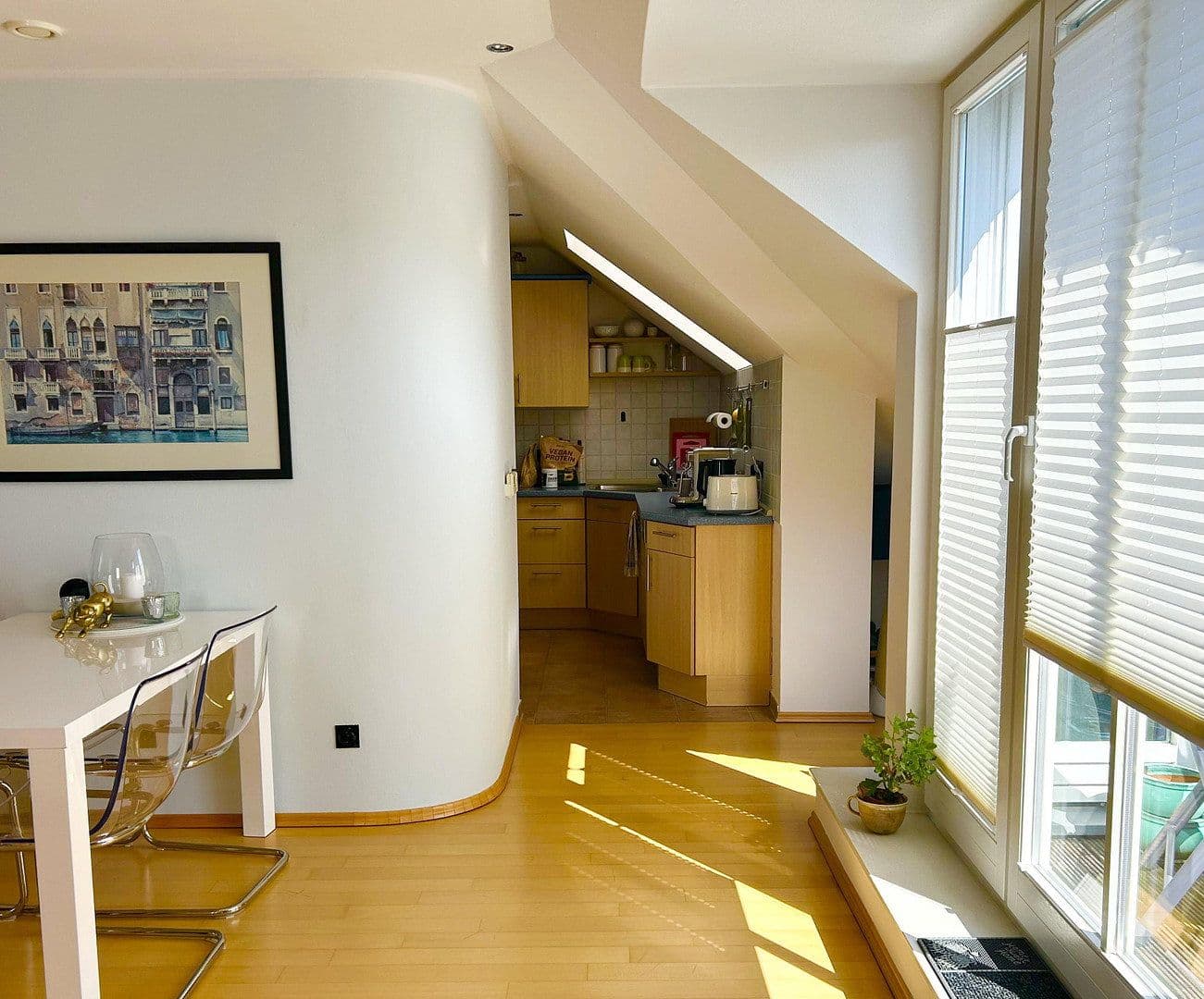 Pronájem bytu 3+1 95 m², Oldenburg, Dolní Sasko Pronájem bytu 3+1 95 m², Oldenburg, Dolní Sasko