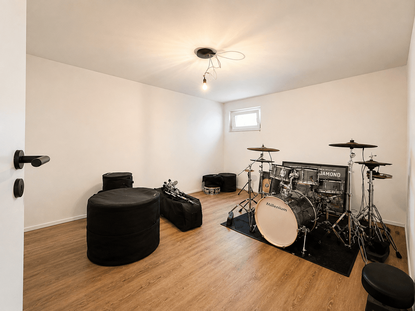 Prodej domu 165 m², pozemek 660 m², Ingolstadt, Bavorsko Prodej domu 165 m², pozemek 660 m², Ingolstadt, Bavorsko