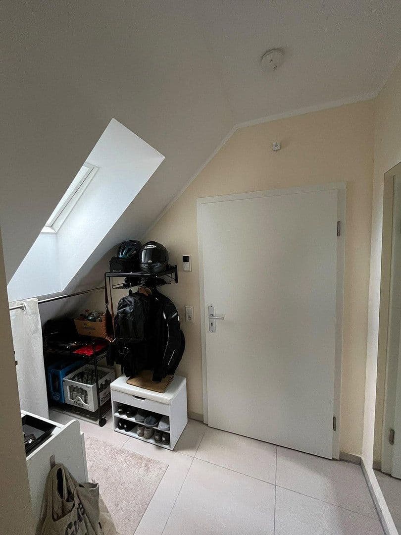 Pronájem bytu 3+1 62 m², Kenkhauser Straße 1, Wermelskirchen, Severní Porýní-Vestfálsko Pronájem bytu 3+1 62 m², Kenkhauser Straße 1, Wermelskirchen, Severní Porýní-Vestfálsko