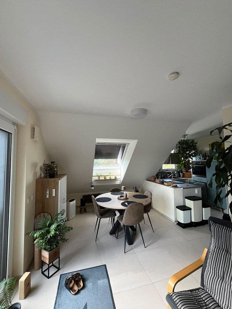 Pronájem bytu 3+1 62 m², Kenkhauser Straße 1, Wermelskirchen, Severní Porýní-Vestfálsko Pronájem bytu 3+1 62 m², Kenkhauser Straße 1, Wermelskirchen, Severní Porýní-Vestfálsko