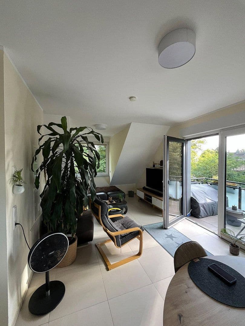 Pronájem bytu 3+1 62 m², Kenkhauser Straße 1, Wermelskirchen, Severní Porýní-Vestfálsko Pronájem bytu 3+1 62 m², Kenkhauser Straße 1, Wermelskirchen, Severní Porýní-Vestfálsko