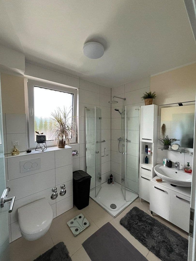 Pronájem bytu 3+1 62 m², Kenkhauser Straße 1, Wermelskirchen, Severní Porýní-Vestfálsko Pronájem bytu 3+1 62 m², Kenkhauser Straße 1, Wermelskirchen, Severní Porýní-Vestfálsko