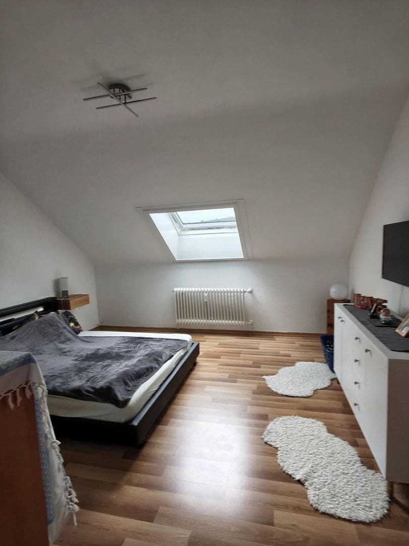 Pronájem bytu 4+1 97 m², Gernsbach, Bádensko-Württembersko Pronájem bytu 4+1 97 m², Gernsbach, Bádensko-Württembersko