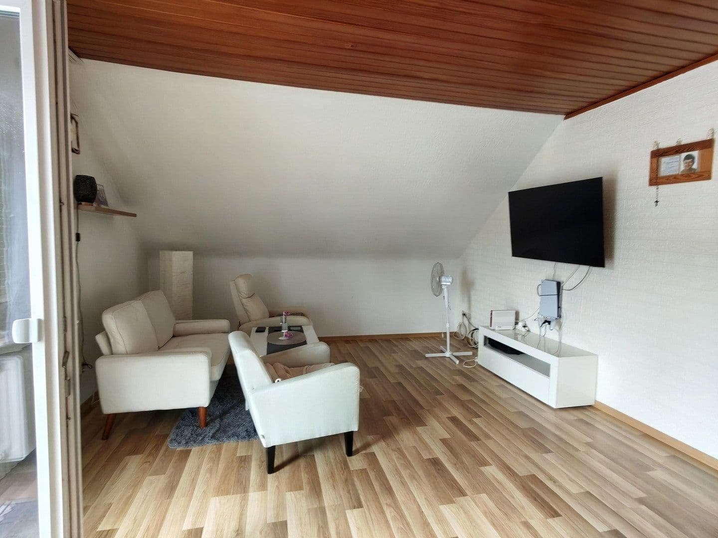 Pronájem bytu 4+1 97 m², Gernsbach, Bádensko-Württembersko Pronájem bytu 4+1 97 m², Gernsbach, Bádensko-Württembersko