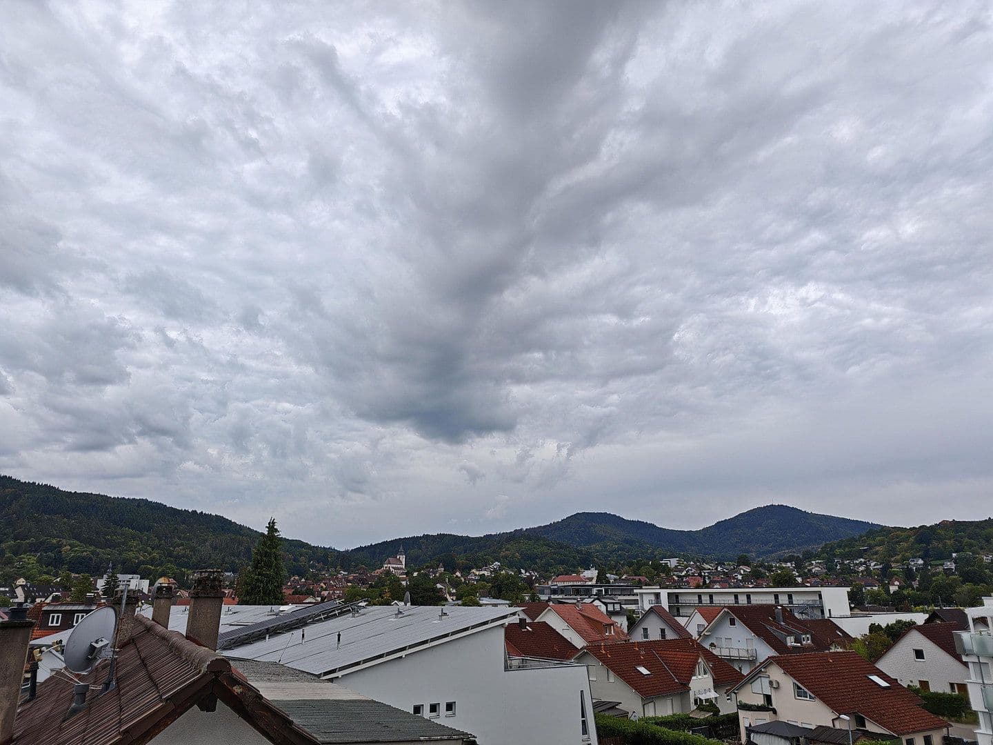 Pronájem bytu 4+1 97 m², Gernsbach, Bádensko-Württembersko Pronájem bytu 4+1 97 m², Gernsbach, Bádensko-Württembersko